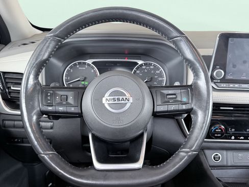 Used 2021 Nissan Rogue SV w/ Premium Package FWD image 44