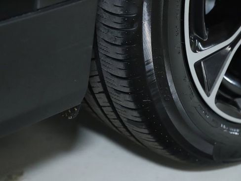 Certified 2025 MAZDA CX-70 Plug-In Hybrid w/ Premium Pkg image 47