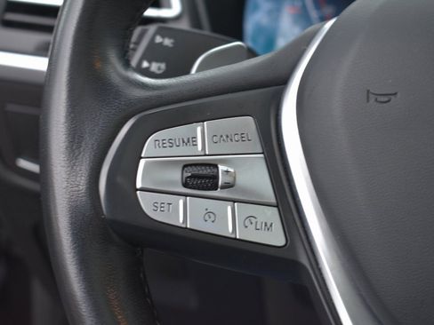 Used 2024 BMW X4 xDrive30i image 16