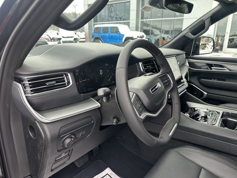 New 2026 Jeep Grand Wagoneer Limited image 15