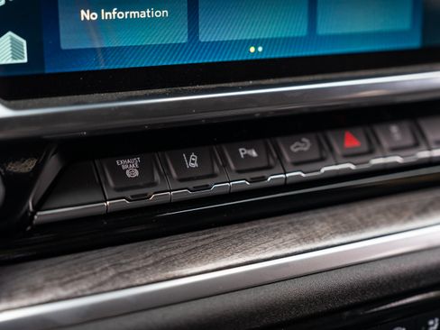 New 2026 Chevrolet Silverado 3500 LTZ w/ LTZ Plus Package image 39