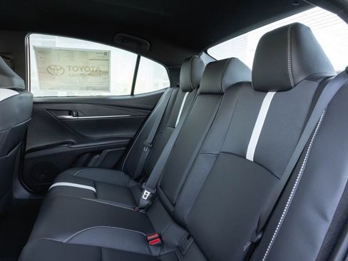 New 2026 Toyota Camry SE w/ Convenience Package FWD image 8