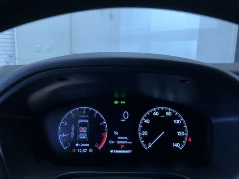 Used 2025 Honda HR-V LX image 29