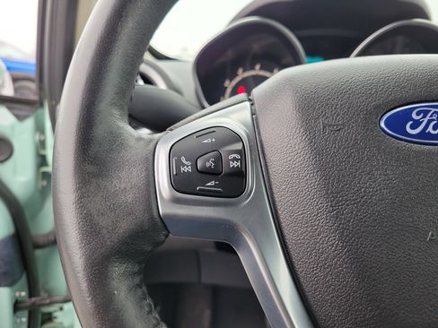 Used 2017 Ford Fiesta Titanium image 22