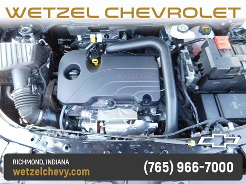 Used 2026 Chevrolet Equinox LT AWD/4WD image 38