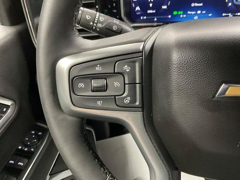 Used 2026 Chevrolet Silverado 2500 LTZ w/ LTZ Convenience Package AWD/4WD image 19