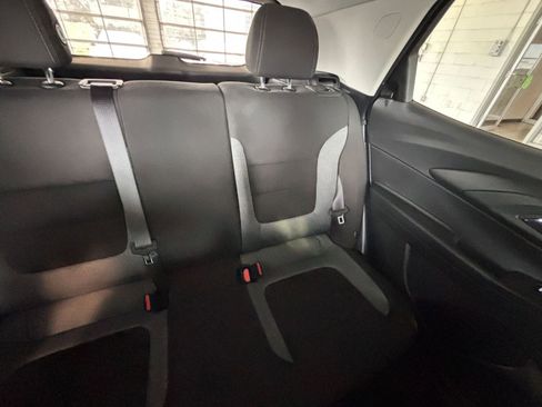 Used 2025 Chevrolet TrailBlazer LT image 40