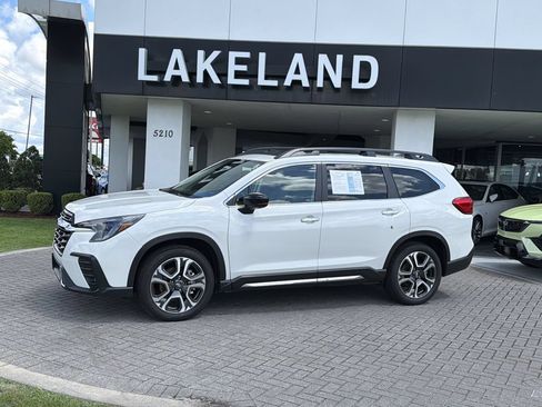 Certified 2026 Subaru Ascent Touring AWD/4WD image 2