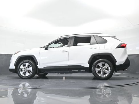 Used 2025 Toyota RAV4 XLE w/ Convenience Package FWD image 52
