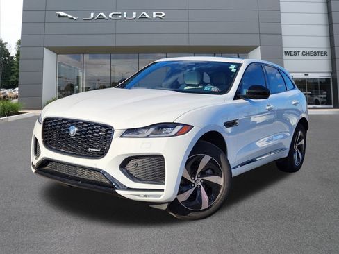 Certified 2024 Jaguar F-PACE R-Dynamic S image 1