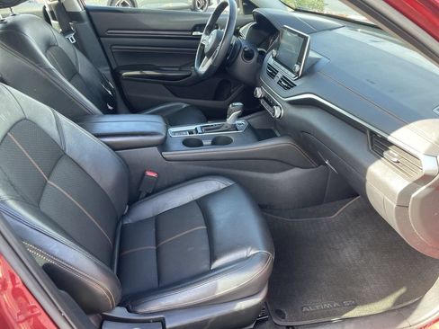 Used 2021 Nissan Altima 2.5 SR w/ SR Premium Package AWD/4WD image 33