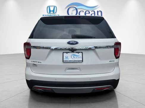 Used 2016 Ford Explorer Limited AWD/4WD image 4