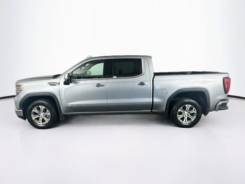 Used 2025 GMC Sierra 1500 SLT RWD image 4