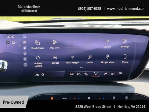 Used 2025 Buick Enclave Sport Touring w/ Power Package FWD image 18
