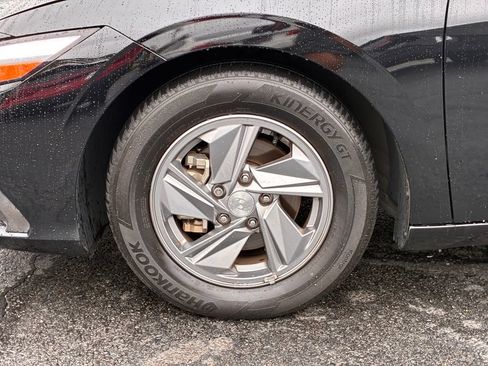 Used 2024 Hyundai Elantra SE FWD image 46