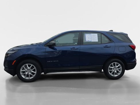 Used 2023 Chevrolet Equinox LS AWD/4WD image 7