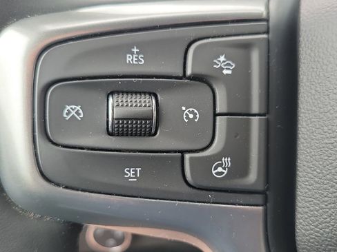Used 2023 Chevrolet Silverado 1500 LT AWD/4WD image 26