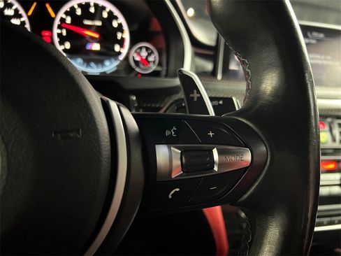 Used 2016 BMW X6 M Base image 29