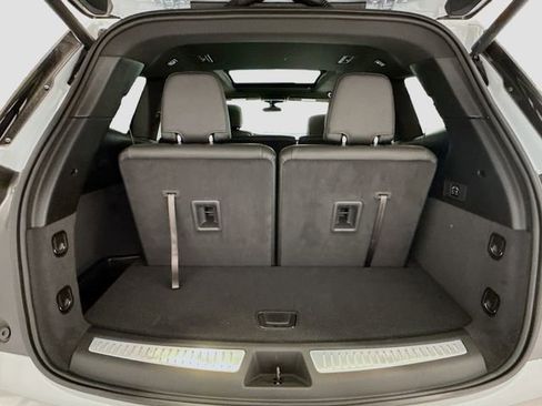 New 2025 Cadillac XT6 Luxury AWD/4WD image 22