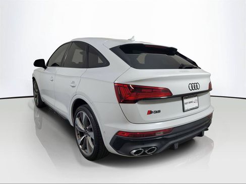 Used 2023 Audi SQ5 Prestige w/ Prestige Package AWD/4WD image 4
