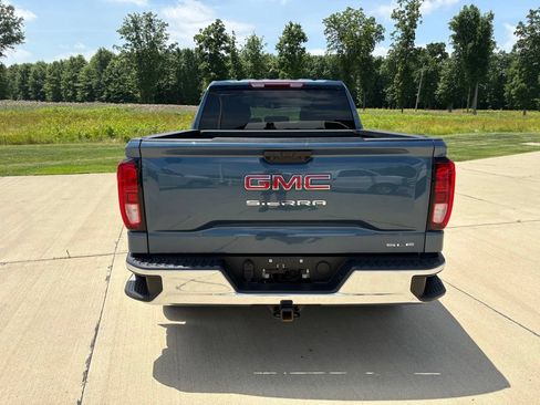 Used 2024 GMC Sierra 1500 SLE AWD/4WD image 5