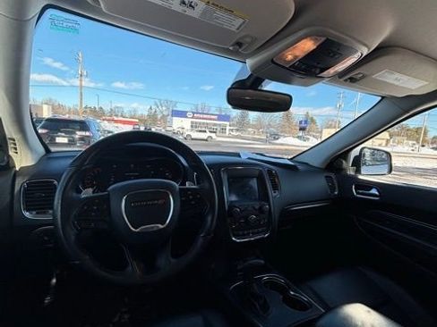 Used 2018 Dodge Durango GT image 23