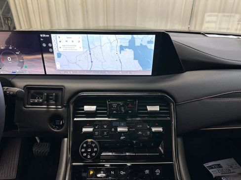 New 2025 Nissan Armada PRO-4X w/ Pro-4X Premium Package image 6