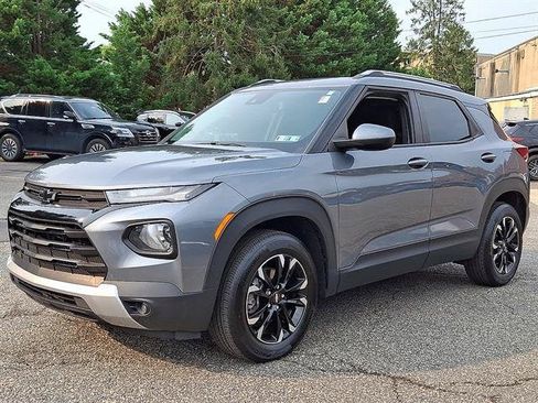 Used 2021 Chevrolet TrailBlazer LT w/ Convenience Package AWD/4WD image 4