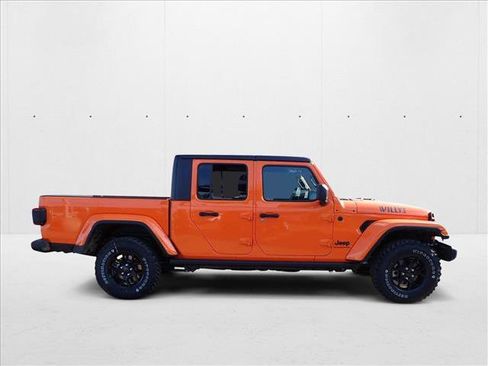 New 2025 Jeep Gladiator Willys image 5