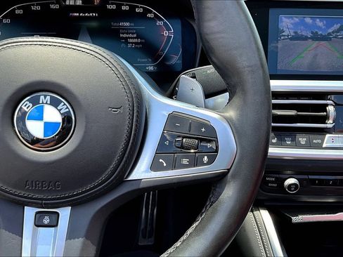 Used 2022 BMW M440i Convertible RWD image 12