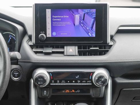 Used 2025 Toyota RAV4 XLE image 14