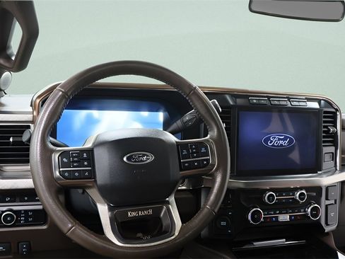 Used 2024 Ford F450 King Ranch w/ Chrome Package image 8