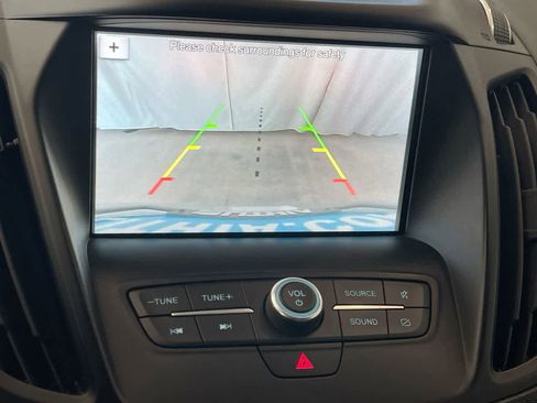 Used 2019 Ford Escape SE AWD/4WD image 17
