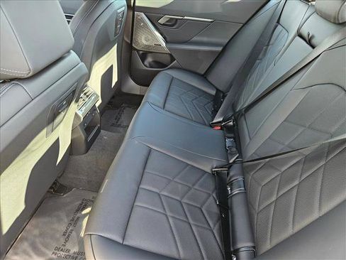 New 2026 BMW 540i xDrive w/ Executive Package image 16