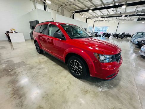 Used 2018 Dodge Journey SE w/ Popular Equipment Group image 6