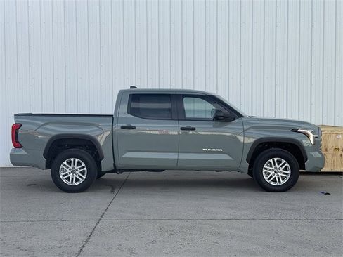 Used 2026 Toyota Tundra SR5 image 3