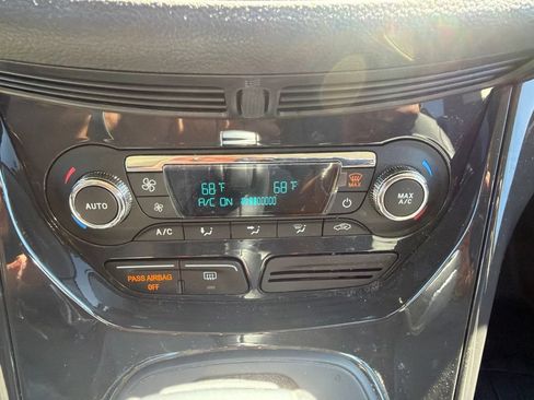 Used 2016 Ford Escape Titanium AWD/4WD image 23
