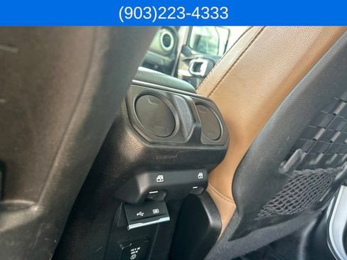 Used 2020 Jeep Gladiator Rubicon AWD/4WD image 38