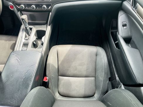Used 2018 Honda Accord LX image 21