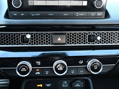 Used 2022 Honda Civic Sport image 27