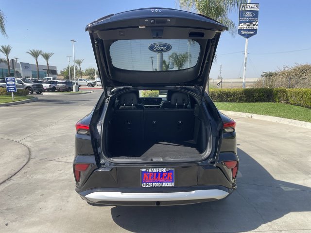 Used 2024 Buick Envista Sport Touring w/ Convenience I Package FWD image 24