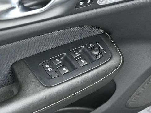 Used 2024 Volvo V60 T8 Polestar w/ Protection Package Premier image 9