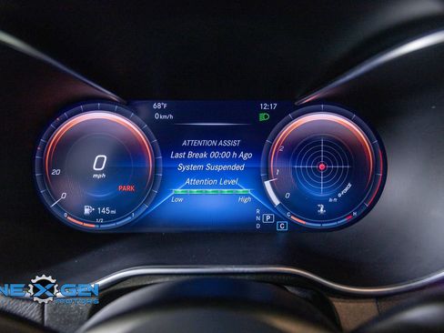 Used 2021 Mercedes-Benz GLC 300 4MATIC image 19