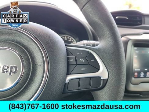 Used 2021 Jeep Renegade Sport FWD image 4