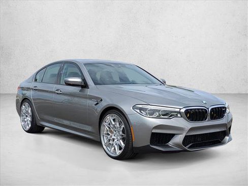 Used 2018 BMW M5 w/ Executive Package image 3