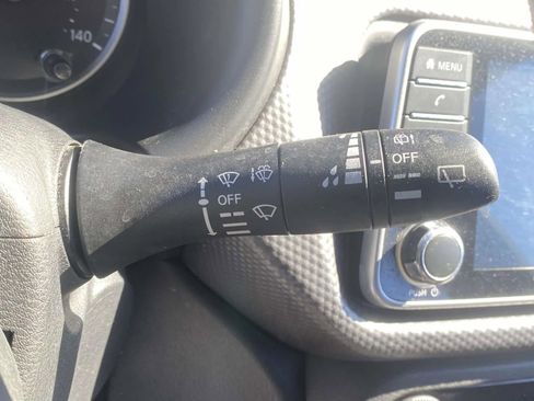 Used 2020 Nissan Kicks SV FWD image 19