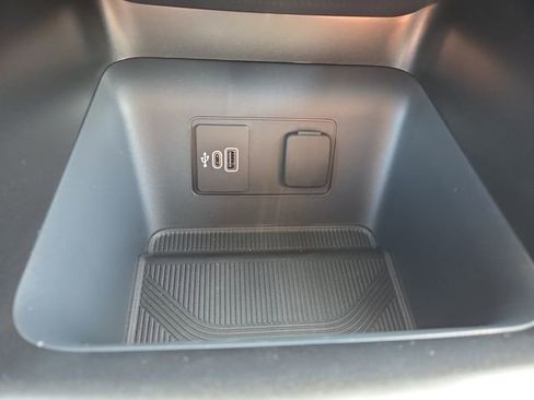 New 2026 Ford Explorer Active w/ Active Comfort Package AWD/4WD image 18