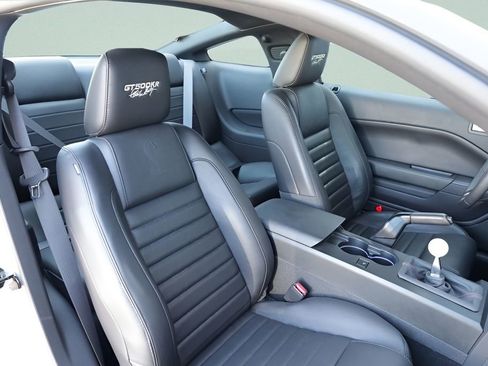 Used 2008 Ford Mustang Shelby GT500 RWD image 20