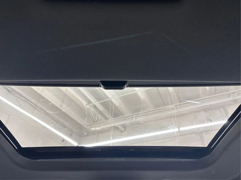 Used 2022 Chevrolet Traverse Premier w/ LPO, Blackout Package image 28