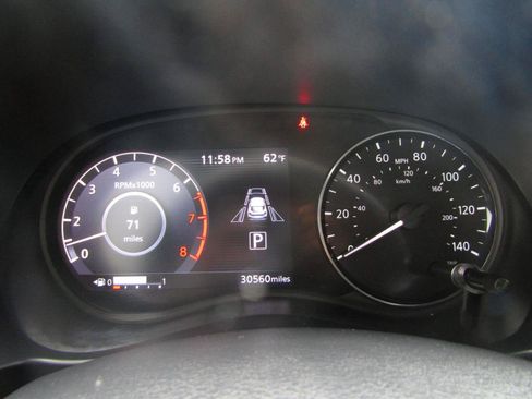 Used 2023 Nissan Kicks SV FWD image 15